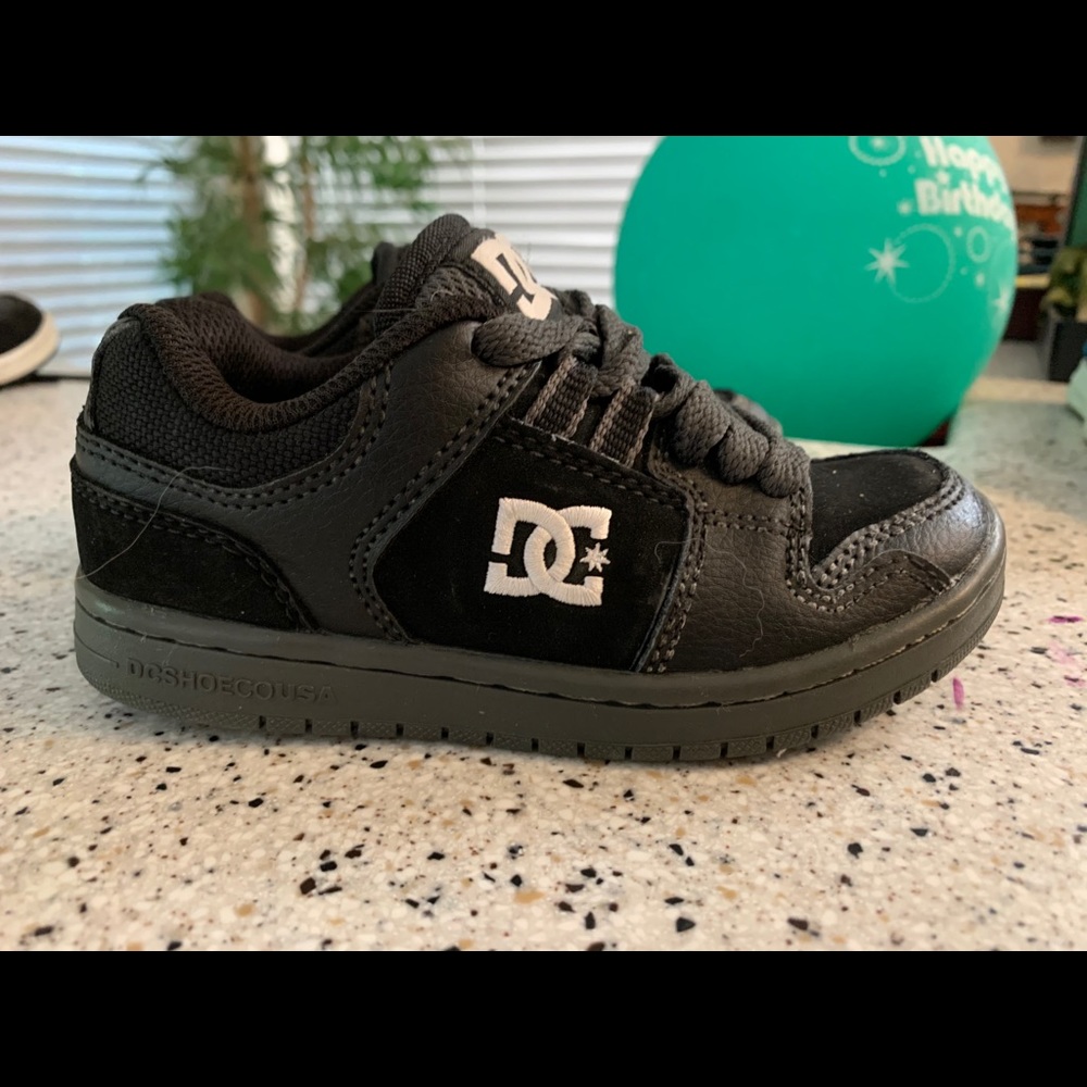 DC shoes